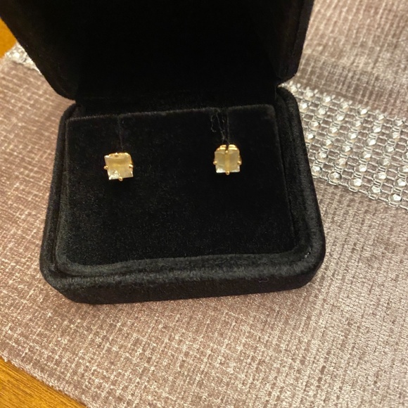 Share  14KT AQUAMARINE OPAQUE EARRINGS PRINCESS SQUARE STONES YG - Picture 5 of 6